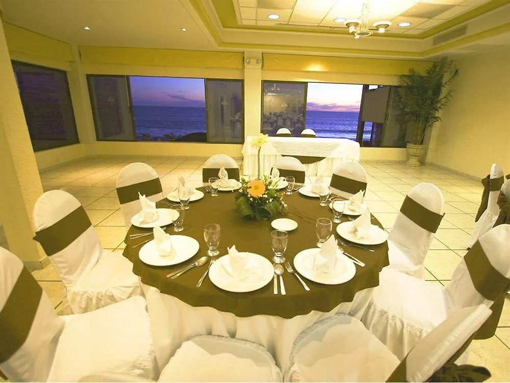 Olas Altas Inn Hotel & Spa Mazatlan 3*,